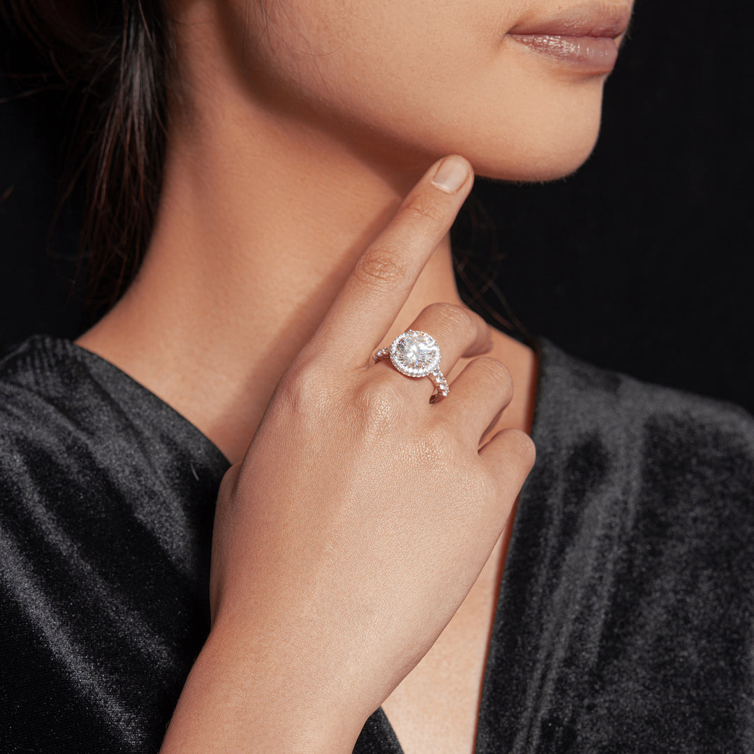 Brilliant Aura Gem Ring