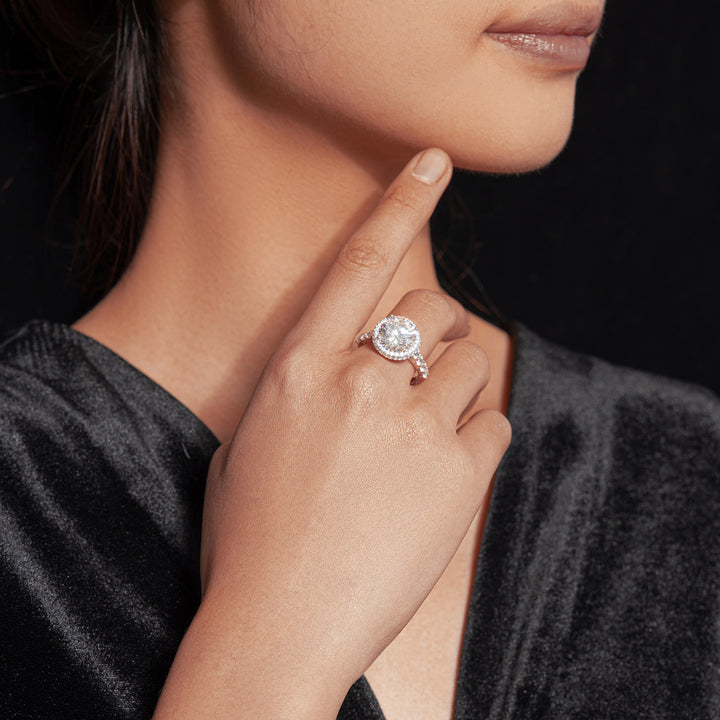 Brilliant Aura Gem Ring