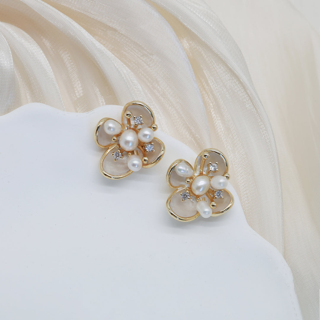 Bloom Pearl Flower Earrings