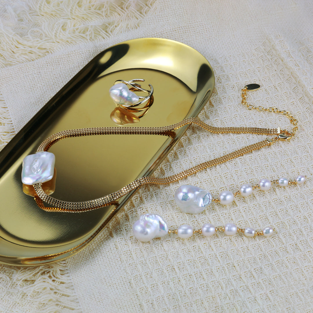 Modern Baroque Pearl Jewelry Set