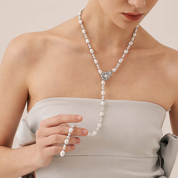 Étoile Lariat Pearl Necklace