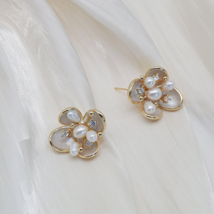 Bloom Pearl Flower Earrings