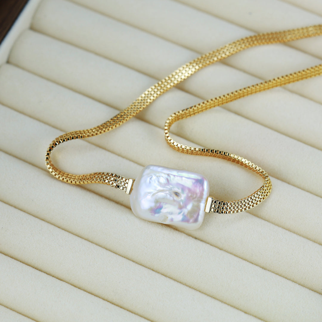 Modern Baroque Pearl Choker Necklace