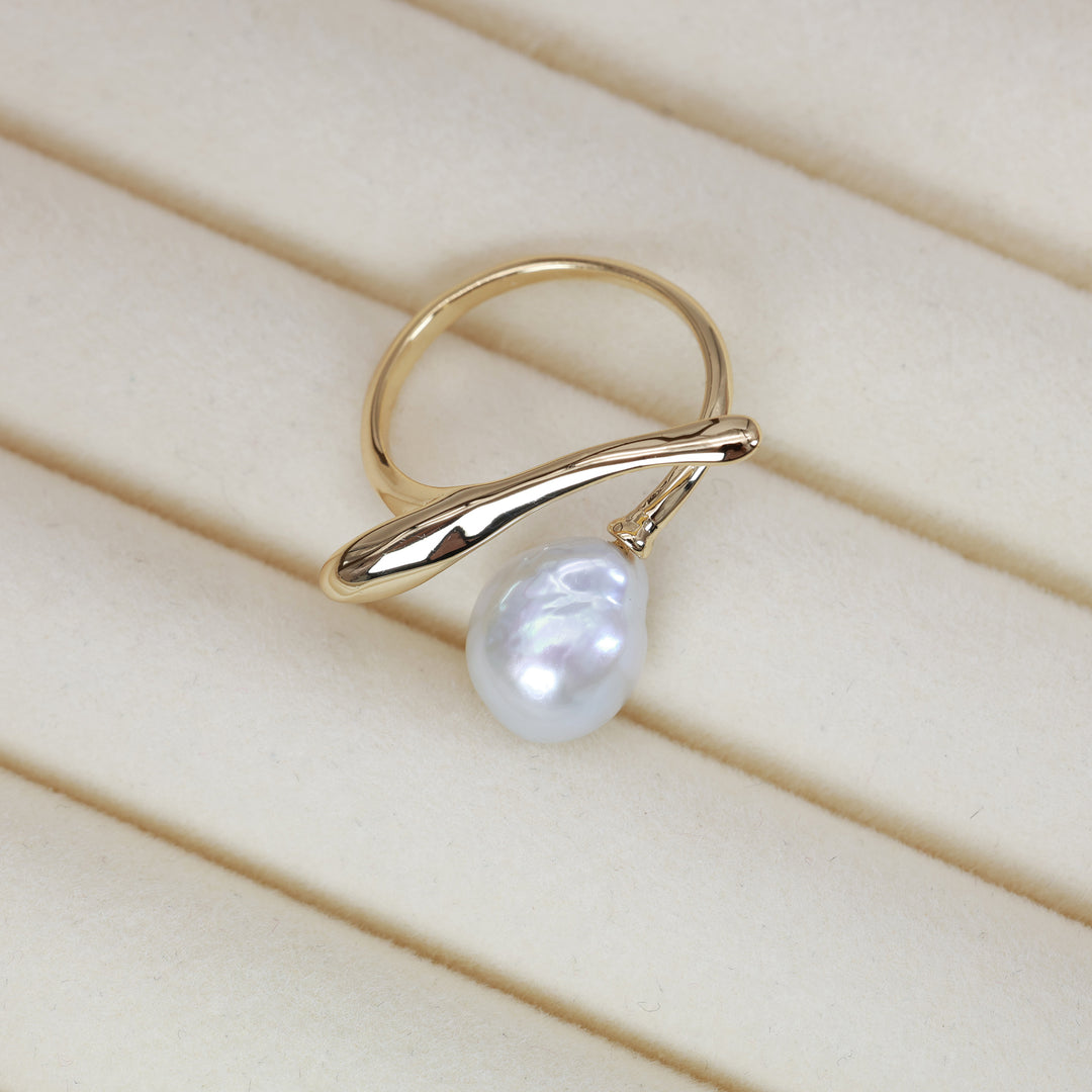 Minimal Curve Pearl Ring