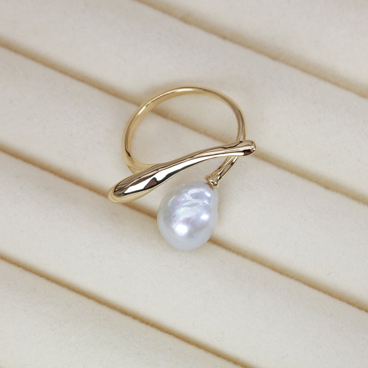 Minimal Curve Pearl Ring