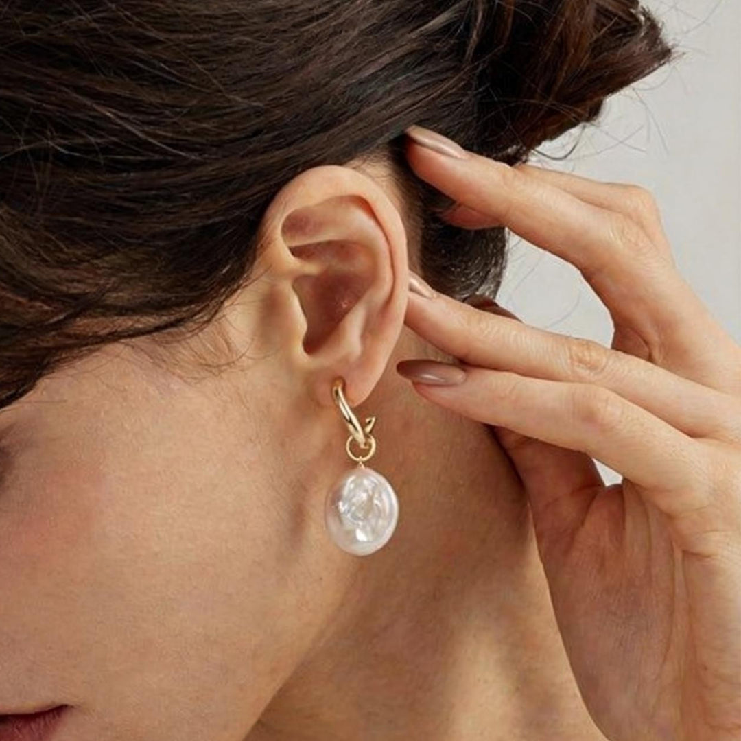 Soft Tide Pearl Hook Earrings