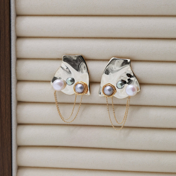 Abstract Plate Pearl Chain Earrings