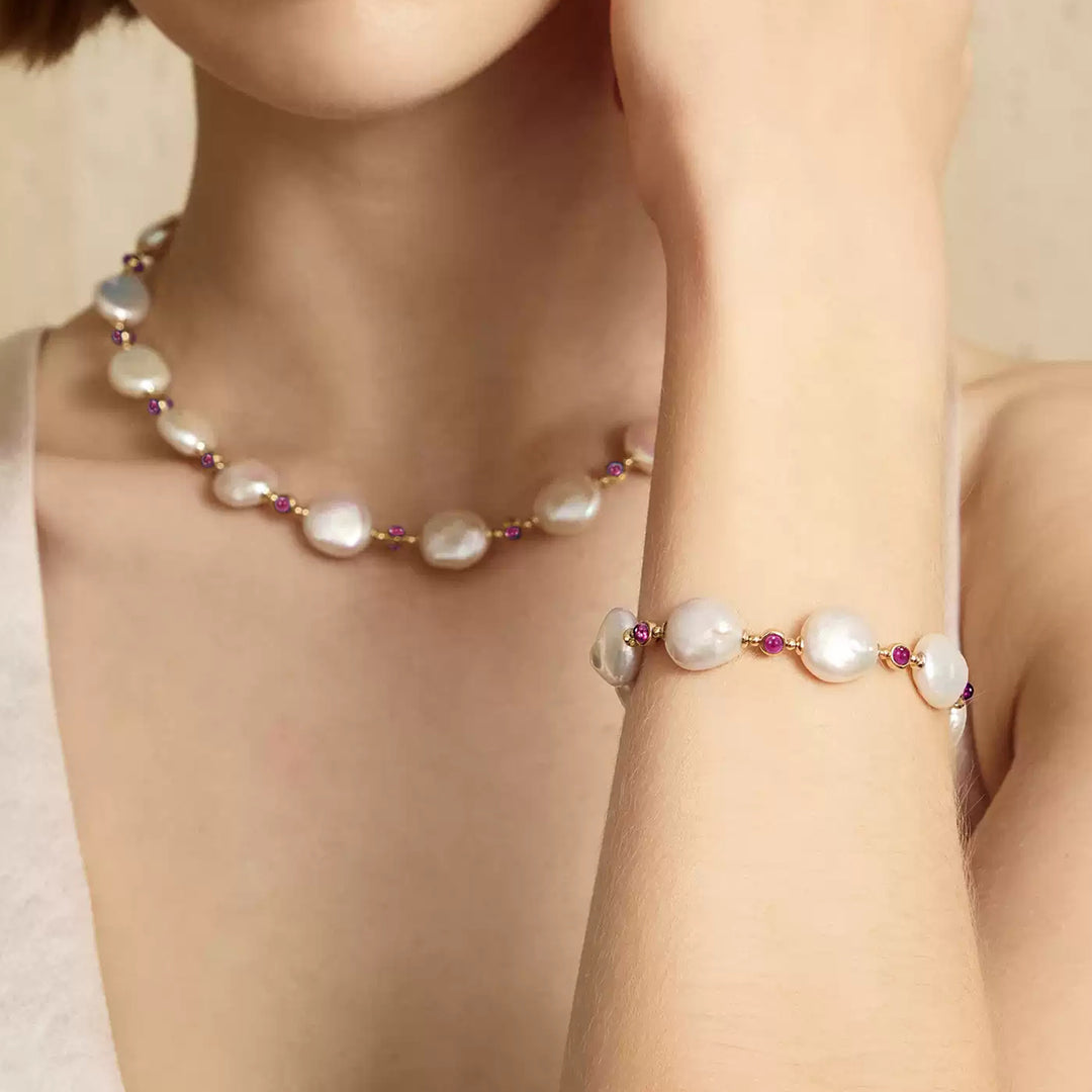 Natural Muse Pearl Bracelet