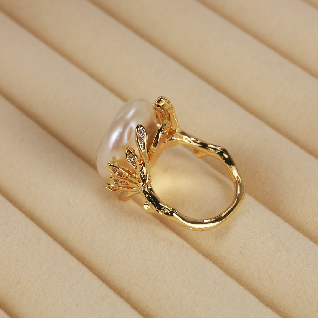 Golden Crown Pearl Ring