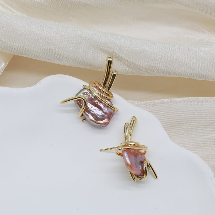 Orbit Pearl Sculpt Earrings