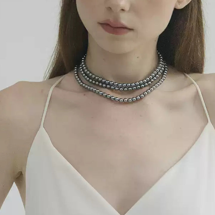 Midnight Tassel Pearl Necklace