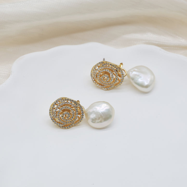 Halo Spiral Pearl Drop Earrings