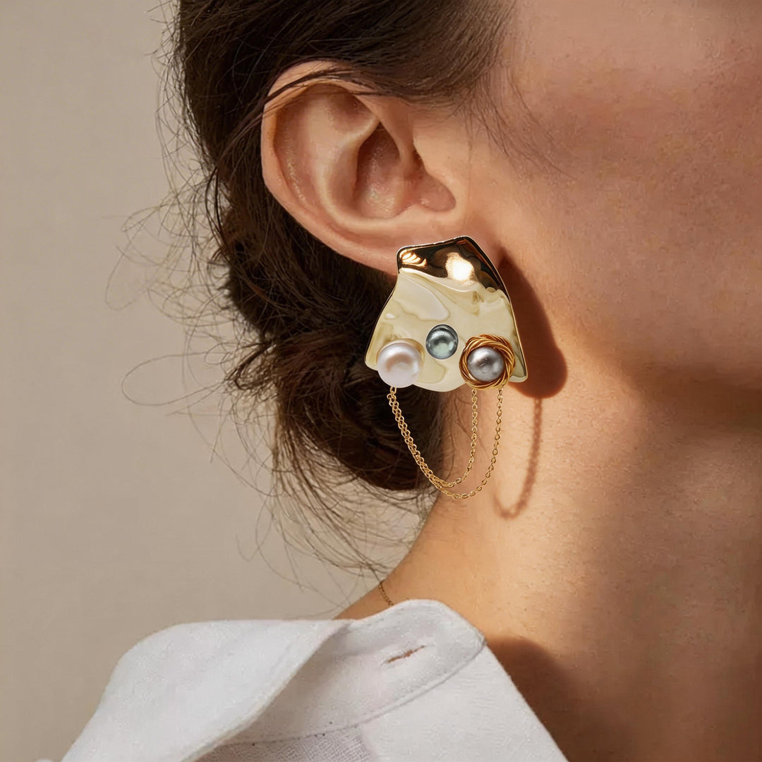 Abstract Plate Pearl Chain Earrings