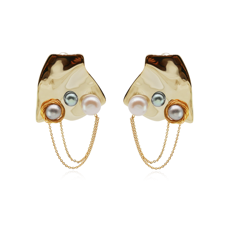 Abstract Plate Pearl Chain Earrings