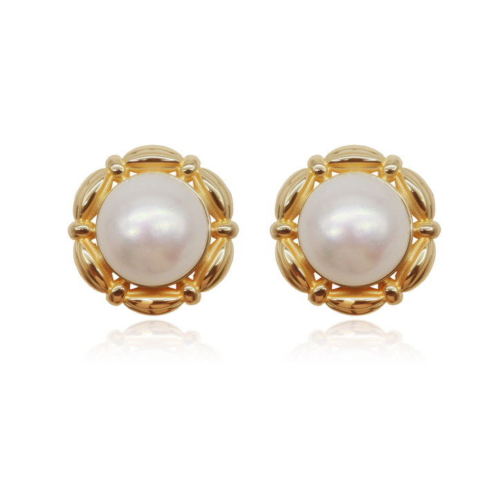 Woven Gold Frame Pearl Earrings