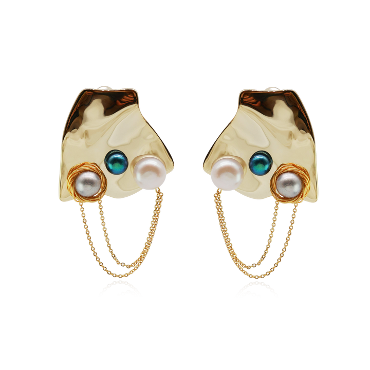 Abstract Plate Pearl Chain Earrings
